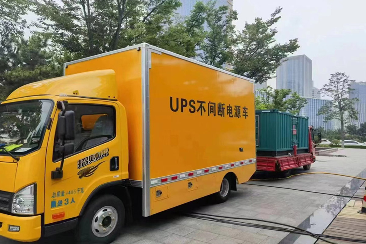 龙圩发电机租赁施工现场