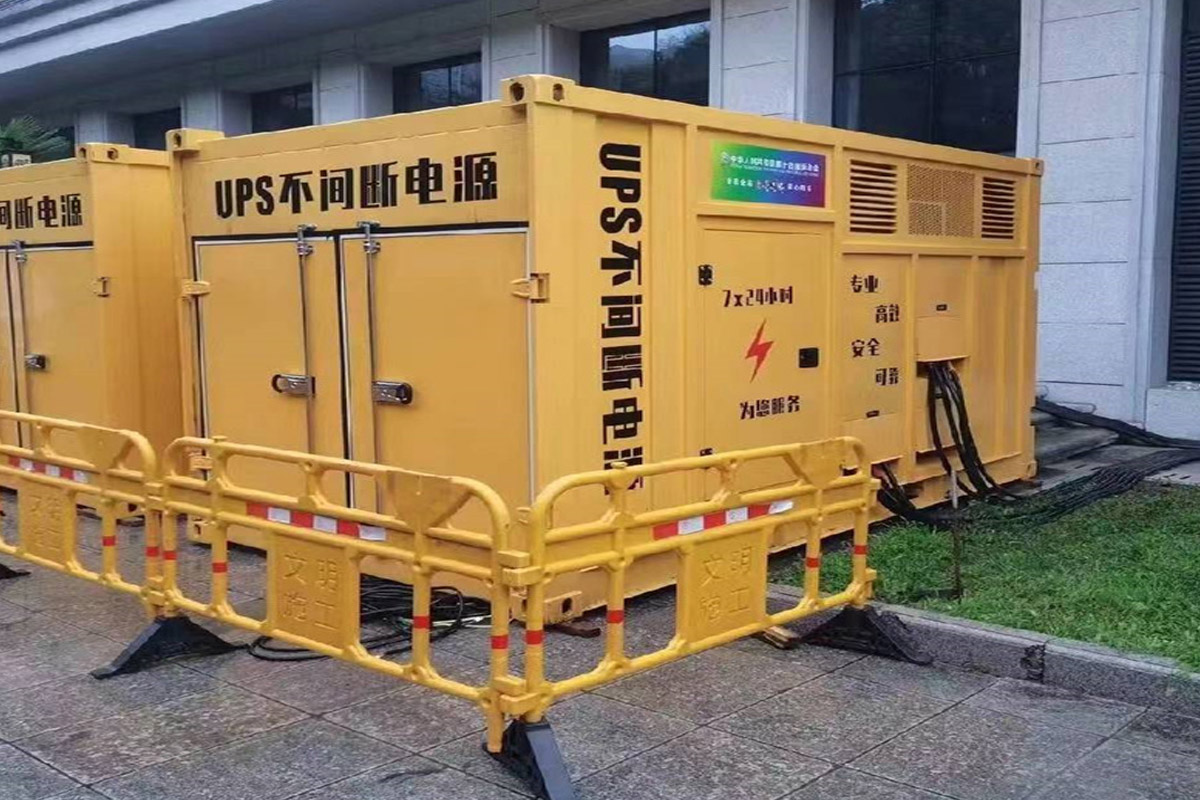 龙圩发电机租赁施工现场